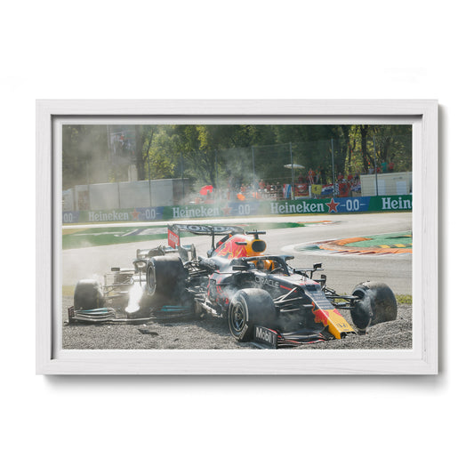 Max Verstappen & Lewis Hamilton Monza T1 Crash